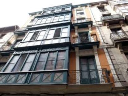 Fachada de un inmueble en Bilbao. EFE/Archivo