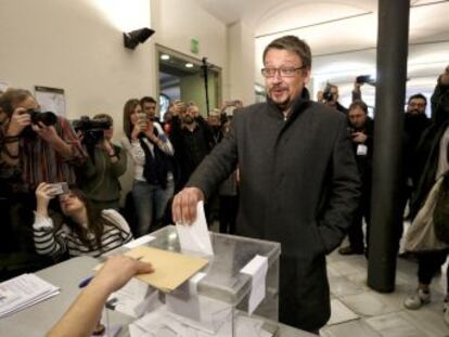 Comunes y Podemos obtienen tres escaños y 45.000 votos menos que en 2015