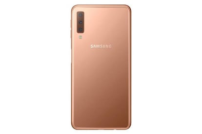 Del nuevo Samsung Galaxy A7 2018 destaca sobre todo su triple cámara