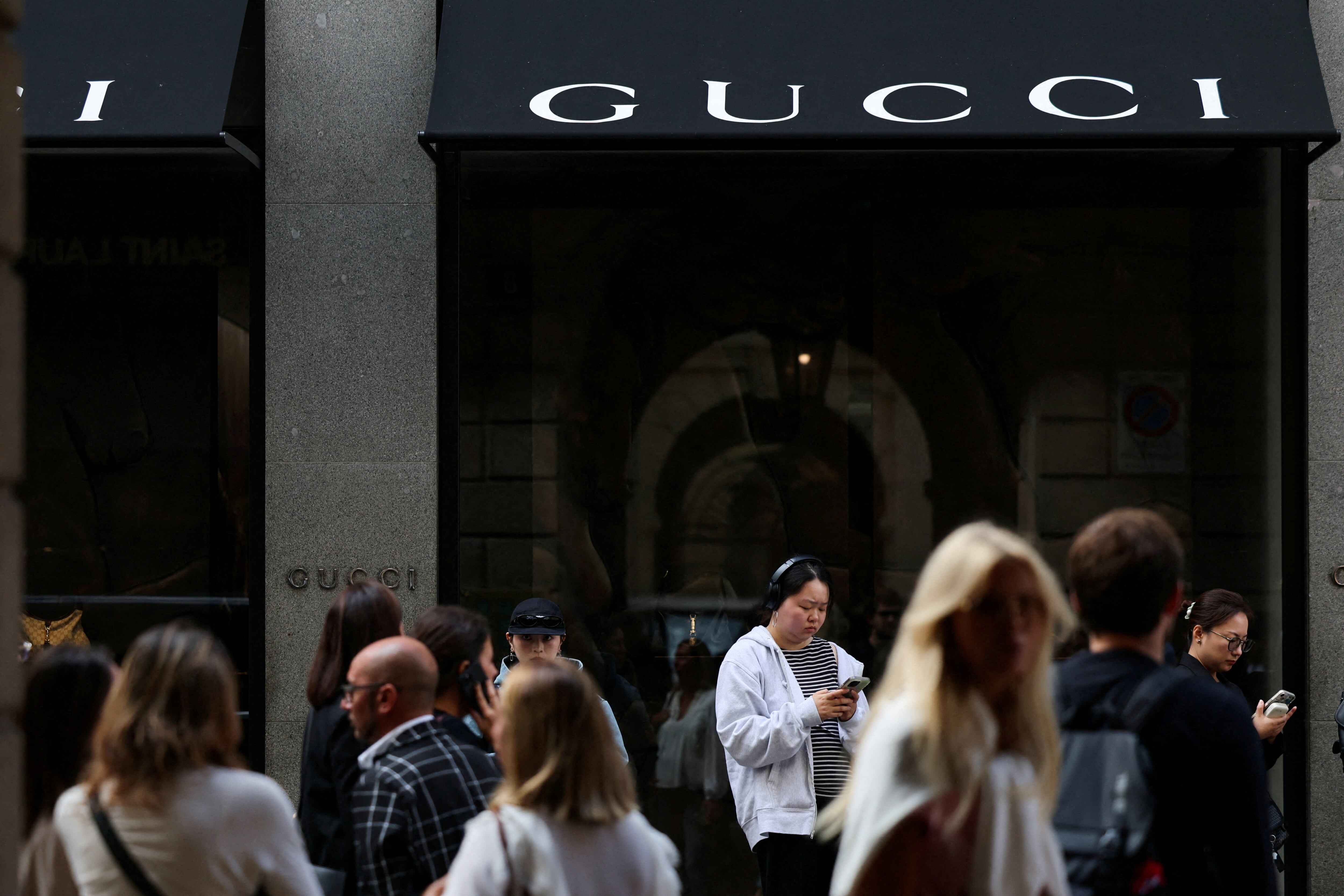 El gigante del lujo dueño de Gucci se dispara en Bolsa tras sus primeras cuentas con Luca de Meo al frente