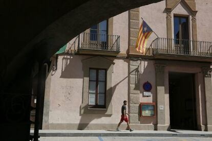 L'estelada a l'Ajuntament d'Artés.