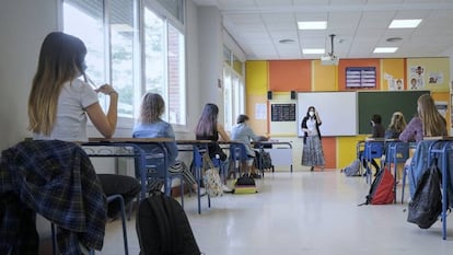 Students in the Alameda de Osuna school in Madrid, in June of this year.