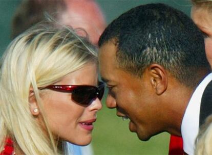 Tiger Woods con su esposa, Elin Nordegren.