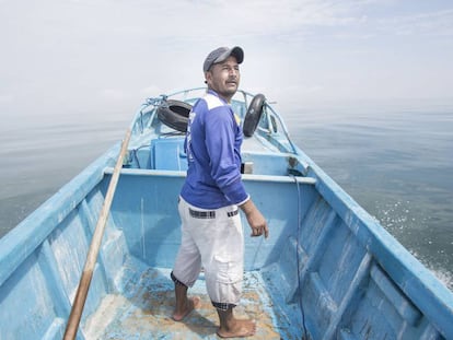 Un pescador de Manta, Ecuador.