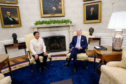 Los presidentes de Filipinas, Ferdinand Marcos, y de Estados Unidos, Joe Biden