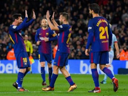 Alrededor de Messi, doble goleador y asistente, los azulgrana completan su actuación más lucida desde la llegada de Valverde