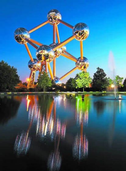 El Atomium de Bruselas, después de su renovación