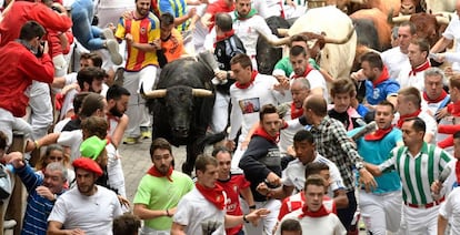 Corredores este lunes en los Sanfermines. 