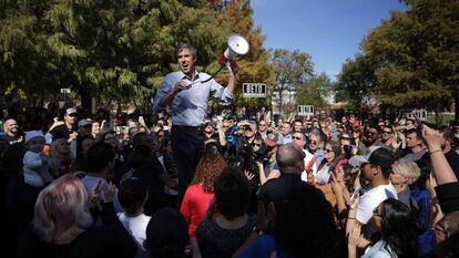 Beto O’Rourke, candidato demócrata en Texas, en un mitin de campaña en la localidad de Plano.