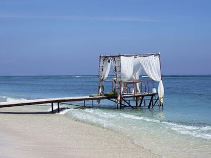 Playa en las islas Gili, en Indonesia.