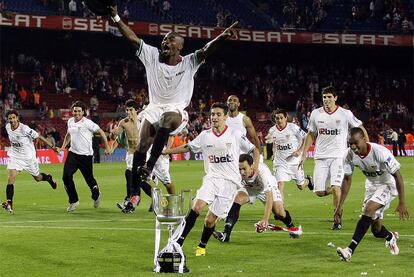 El Sevilla celebra su triunfo en la Copa del Rey.