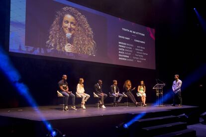 Panel "Youth as an Attitude" con intervenciones de asociaciones y jóvenes influyentes de todo el mundo