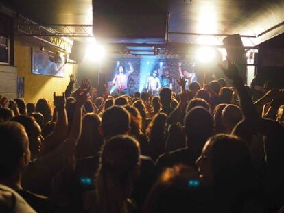 Concierto del grupo La Fuga en la sala Babylon de Cuenca, en abril de 2015.