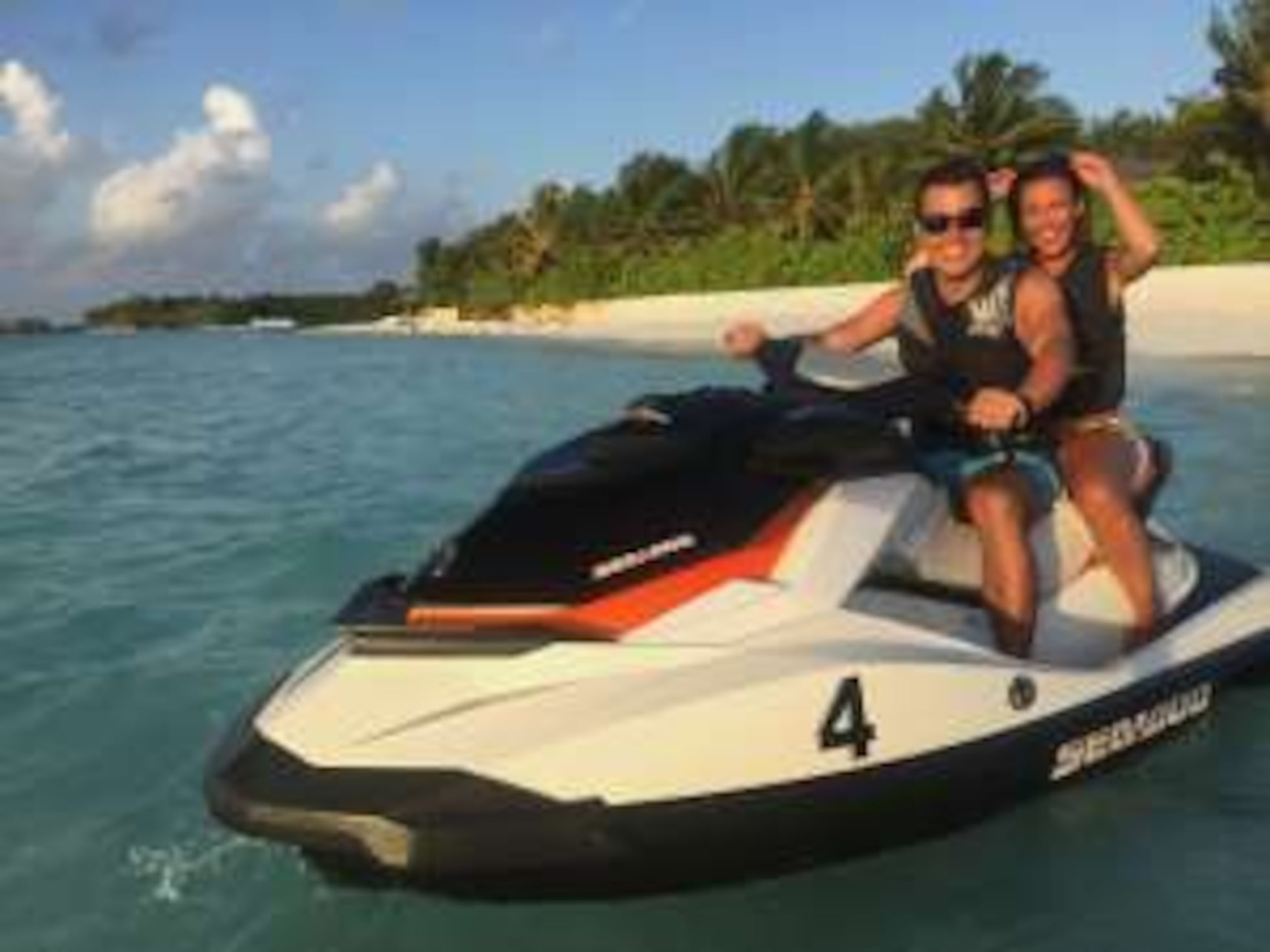 Participa en la dinámica de boda y luna de miel inolvidable como la mía, image size:1960x1470