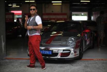 Un Porsche en el encuentro de coches de gama alta Super Show de Shanghái, en 2012.