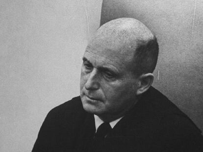 Moshe Landau en 1961, durante el juicio de Adolf Eichmann.