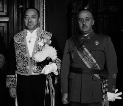 Yakichiro Suma y Francisco Franco en el Palacio de Oriente, el 20 de febrero de 1941.