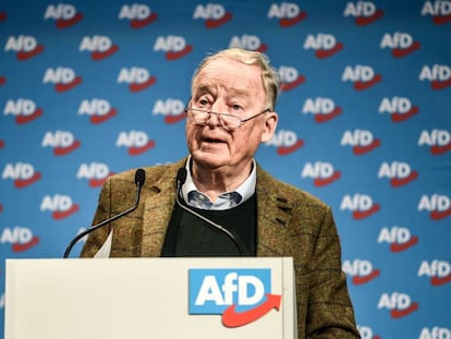 El colíder de Alternativa para Alemania (AfD) se dirige al congreso de su partido celebrado en Riesa, en el este de Alemania.