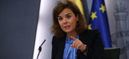 La vicepresidenta Soraya Sáenz de Santamaría, després del Consell de Ministres del 28 de novembre passat.