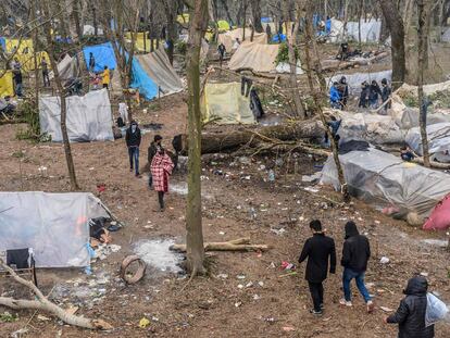 La crisis humanitaria en la frontera entre Turquía y Grecia, en imágenes