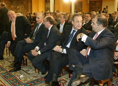 &Aacute;ngel Ron, Florentino Pérez, Antonio Brufau, Rafael del Pino y Javier Gómez-Navarro