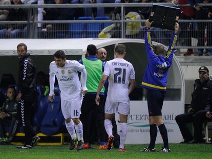 Benítez sustituye a Cheryshev en el Carranza en el minuto 46.