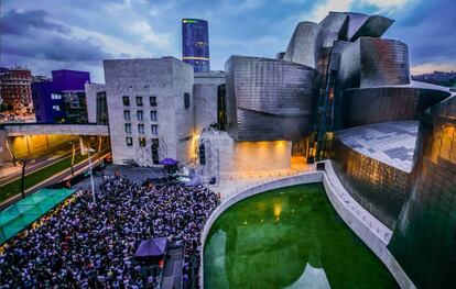 BBK en el Guggenheim, en Bilbao. 