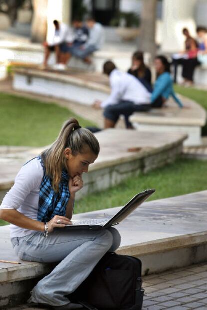 El 54,2% de los estudiantes universitarios son mujeres.