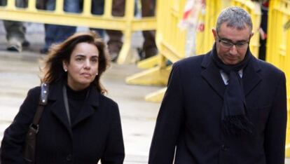 Diego Torres y su esposa salen los juzgados de Instrucción de la capital balear el pasado 11 de febrero.