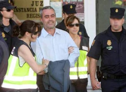 El ex alcalde Antonio Barrientos, cuando fue detenido en junio de 2008.