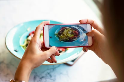 Las imágenes de platos de comida son constantes en las redes. 