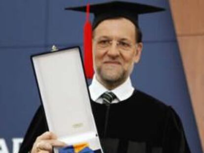Mariano Rajoy, en su investidura como doctor honoris causa en Derecho por la Universidad Sergio Arboleda de Bogotá