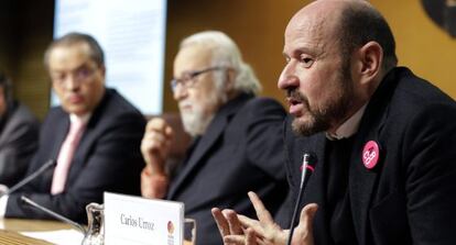 Carlos Urroz, Luis Eduardo Cort&eacute;s, y el embajador de Colombia en Espa&ntilde;a.