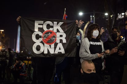 Protestas en el centro de Barcelona por el encarcelamiento del rapero Pablo Hasél, el17 de febrero de 2021.