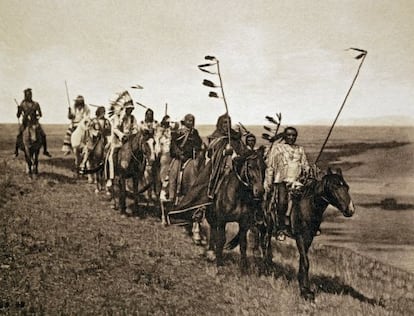 Miembros de una tribu de indios americanos