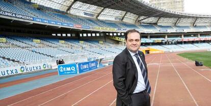 El presidente de la Real Sociedad, Jokin Aperribay, en el campo de Anoeta. 