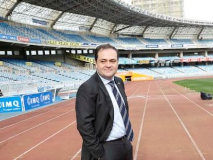 El presidente de la Real Sociedad, Jokin Aperribay, en el campo de Anoeta. 