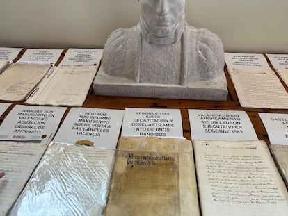 Imagen de los documentos recuperados.