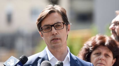 El candidato socialdemócrata Stevo Pendarovski, en Skopje.