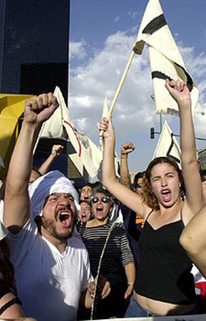 Manifestación en México, DF, contra el ataque a Irak.