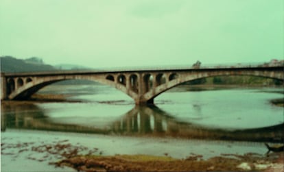 'A ponte'. Serie 'Color', 1995.