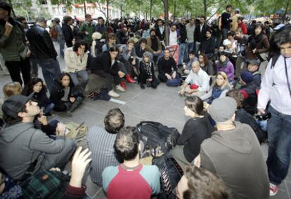 Asamblea de indignados en Wall Street.