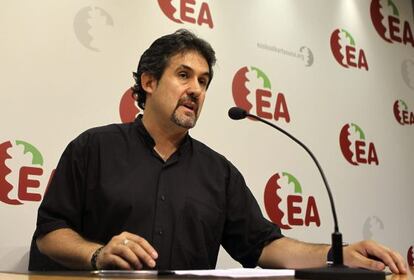 Pello Urizar, durante la rueda de prensa de este domingo en San Sebastián.