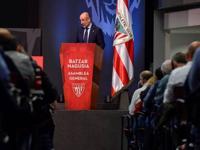 Elizegi, durante la asamblea de este domingo en Bilbao.