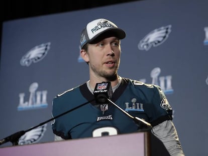 El quarterback de los Philadelphia Eagles, Nick Foles, en la rueda de prensa previa a la Super Bowl 52 