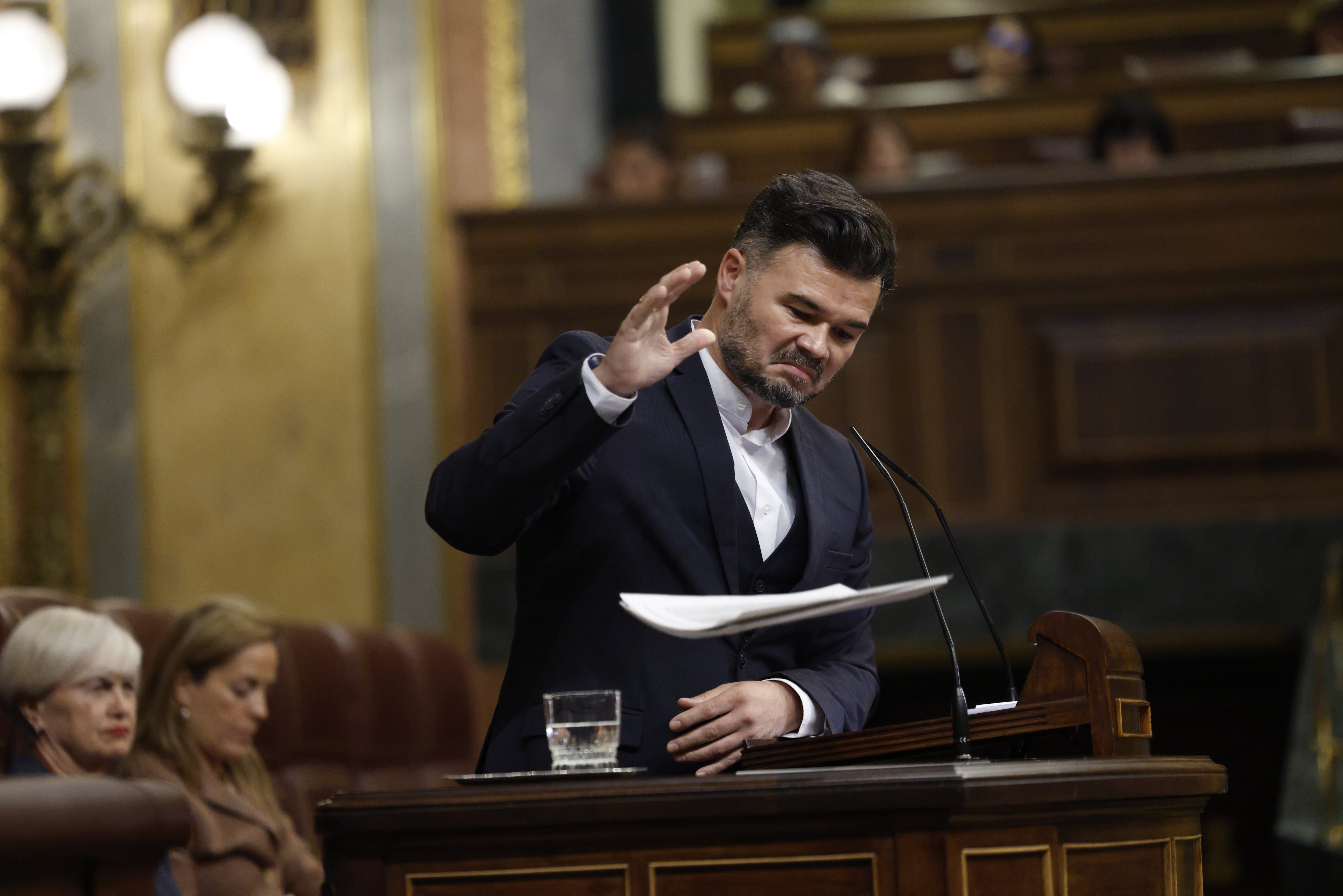 El Congreso impulsa la reforma para expulsar agitadores ultras con el voto en contra de PP y Vox