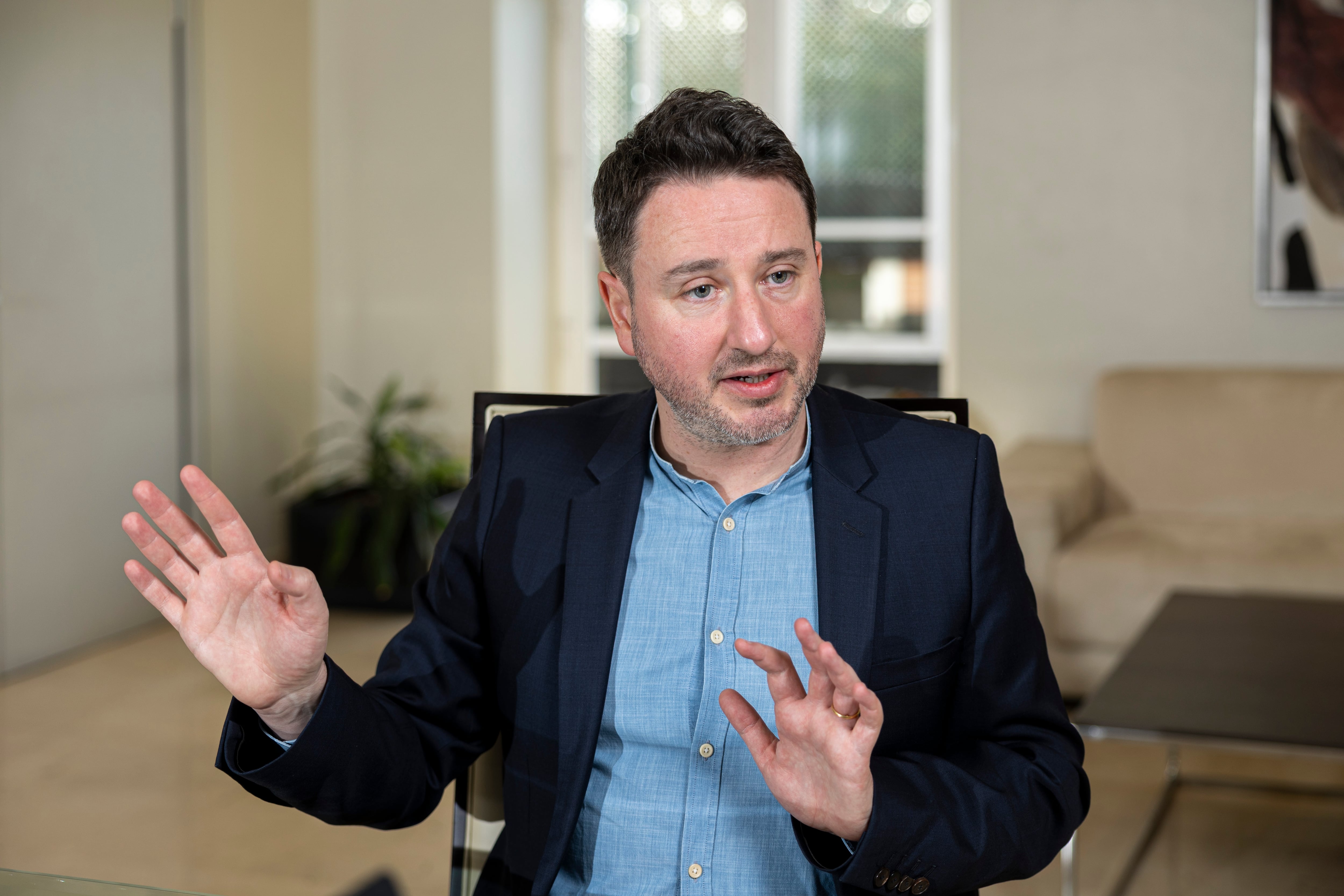 Zucman durante la entrevista, el viernes en el palacio de la Moncloa.