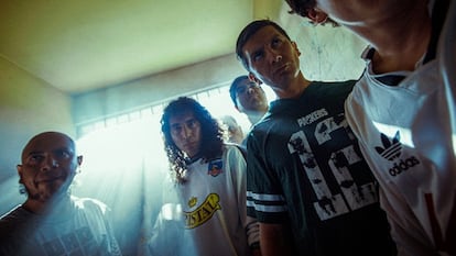 Imagen de la serie ‘Raza Brava’, del director chileno Hernán Caffiero.