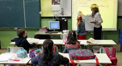 Un día de clase en  la escuela Maestro Zubeldia de Portugalete.