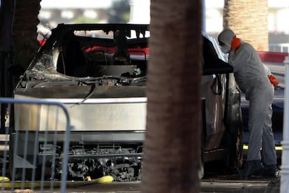 El Tesla Cybertruck, tras la explosin ante el Trump International Hotel de Las Vegas, el mircoles.